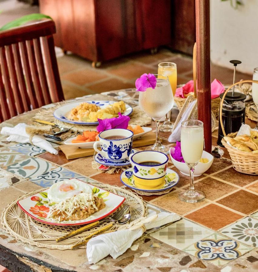 Hotel Boutique Casa De Los Santos Reyes فاليدوبار المظهر الخارجي الصورة