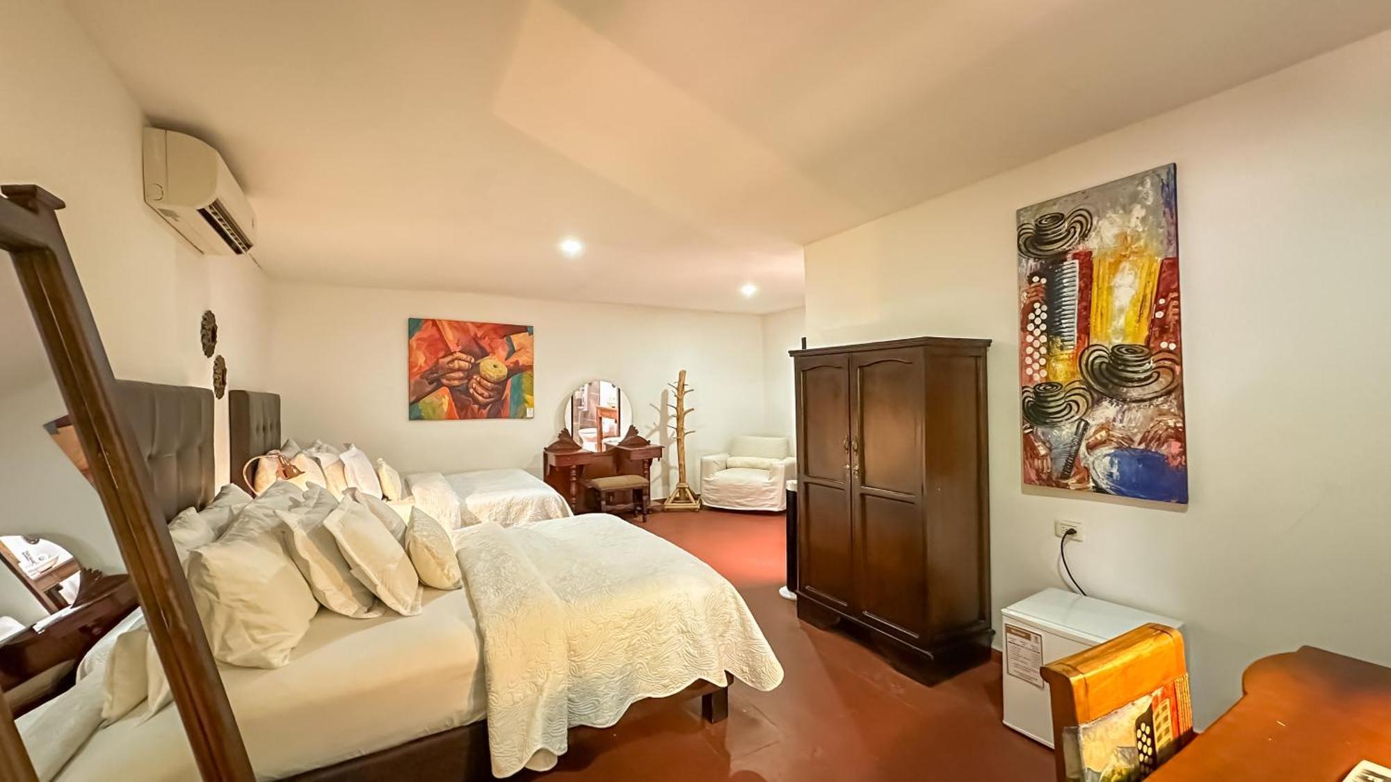 Hotel Boutique Casa De Los Santos Reyes فاليدوبار المظهر الخارجي الصورة